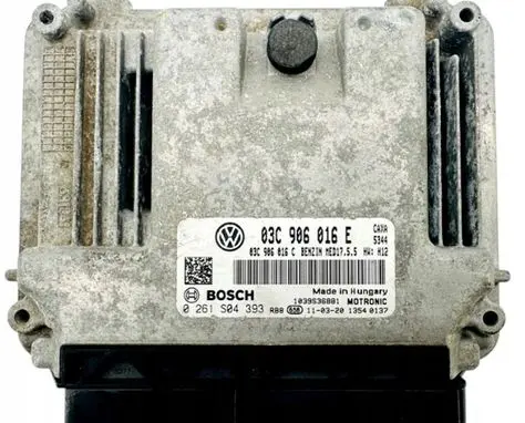 Skoda Octavia Mk2 (1Z) Engine control unit/module 03C906016E