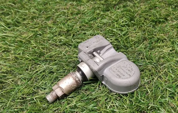 Tire pressure sensor