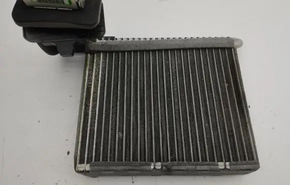 Ford C-MAX II Air conditioning (A/C) radiator (interior) VPAMFH19849AB