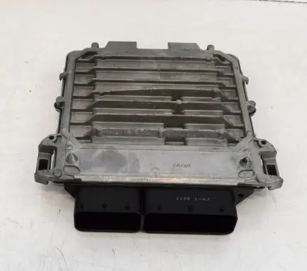 Mercedes-Benz C W205 Engine control unit/module