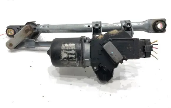 Toyota Aygo AB10 Front wiper linkage and motor 