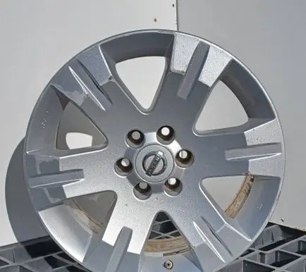 Nissan Pathfinder R51 R17 alloy rim NTR28NISAN