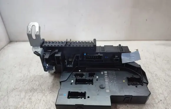 Mercedes-Benz E W212 SAM control unit 2129000004