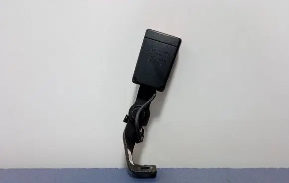 BMW 3 F30 F35 F31 Front seatbelt 7373202
