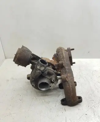 Audi A4 S4 B5 8D Turbo 028145702P 7018551