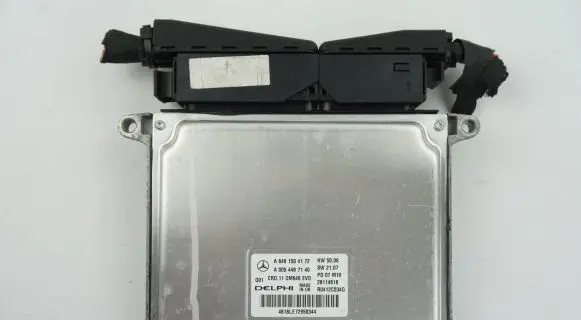 Mercedes-Benz C W204 Engine control unit/module A6461504172 A0054467140