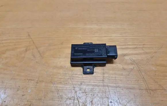 Dodge Nitro Tire pressure sensor 56029356AA 5WY7772 772C0636300304