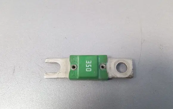Mercedes-Benz E W212 Fuse 300A