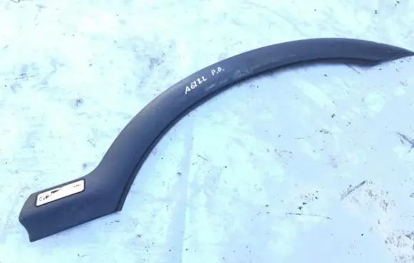 Opel Zafira A Front arch trim 090597592