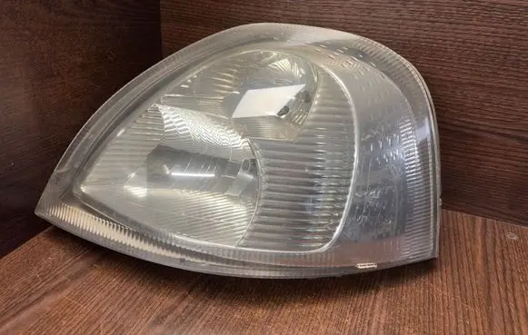 Renault Master II Headlight/headlamp 8200163516 41950748