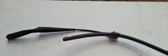 Volkswagen Polo Front wiper blade arm 6Q1955409A