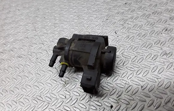 Volkswagen Golf III Turbo solenoid valve 1H0906283
