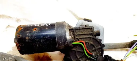 Peugeot 206 Wiper motor 0390241375