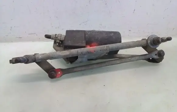 Renault Scenic I Front wiper linkage and motor 3397020398