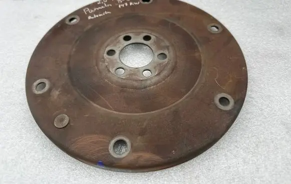 Volkswagen PASSAT B6 Flywheel 038105327B