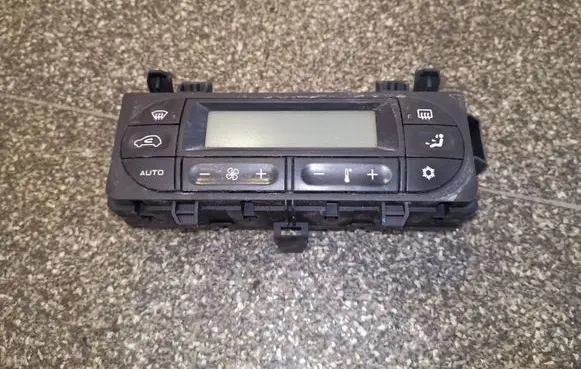 Citroen C3 Climate control unit 96377774XT