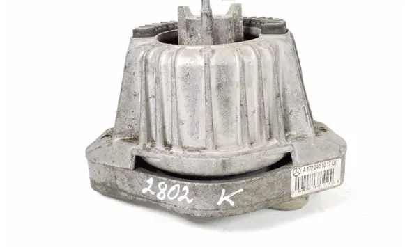 Mercedes-Benz SLK R172 Engine mount bracket A1722401017 A1722401317 A1722400017