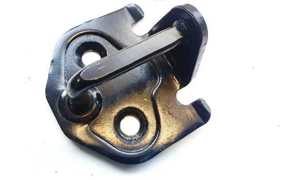 Ford Kuga I Front door lock loop/hook striker 3M51R21982BF