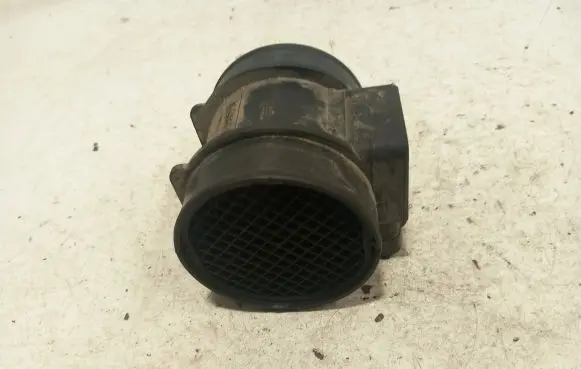 Opel Zafira A Mass air flow meter 90530463 55646031 5WK9606