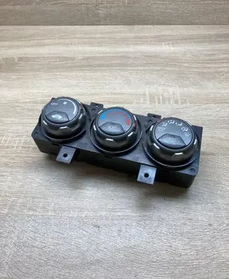 Honda Element Climate control unit A01273K