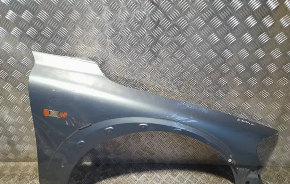Volvo XC70 Fender