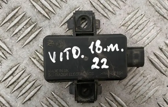 Mercedes-Benz Vito Viano W447 Tire pressure control unit A4479004305