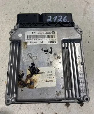 BMW 1 E81 E87 Engine control unit/module 7795844 1039S06340 0281011631