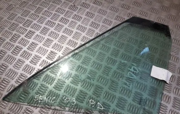 Renault Scenic II - Grand scenic II Front door vent window glass four-door 