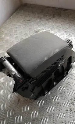 Volkswagen Golf V Armrest 1k0864251a