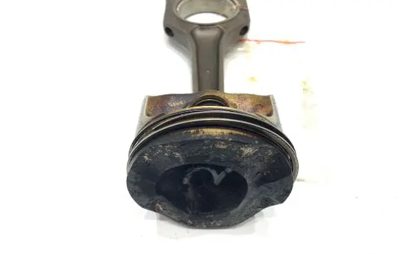 BMW 3 E90 E91 Piston with connecting rod N43B20A
