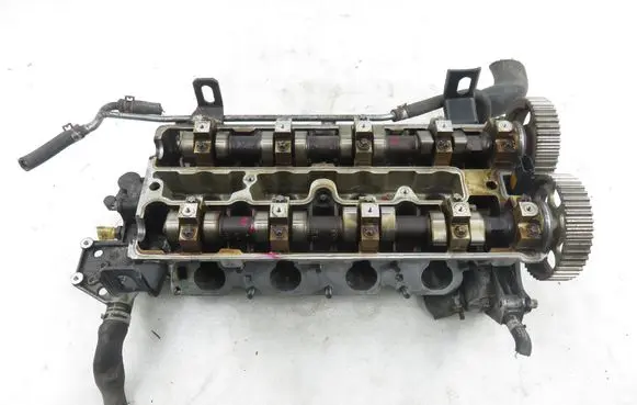 Opel Astra H Engine head 90423754