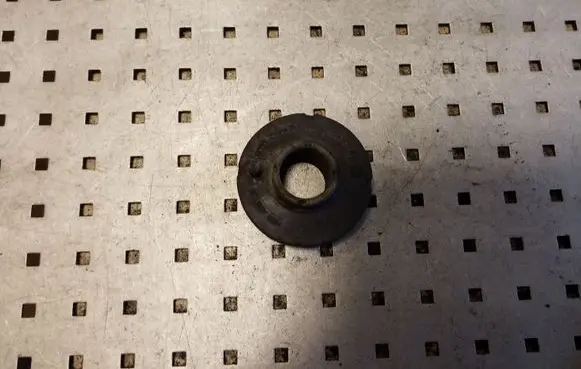 Audi A6 C7 Rear coil spring rubber mount 8K0512297E