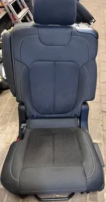 Jeep Grand Cherokee WL Rear seat