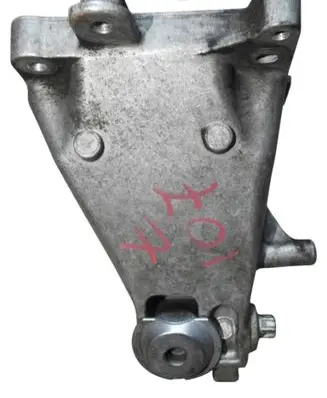 Mercedes-Benz S C217 Engine mounting bracket A2782235404