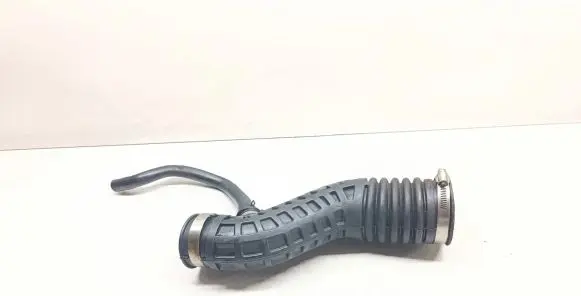 Nissan Qashqai+2 Turbo air intake inlet pipe/hose 1022314S01
