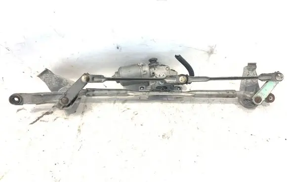 Subaru Forester SH Front wiper linkage and motor