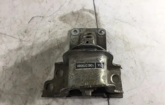 Fiat Ducato Engine mount bracket 1363378080