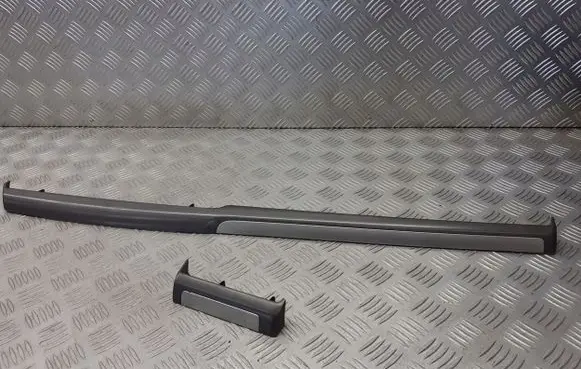 Opel Vectra C Dashboard lower bottom trim panel 13198819