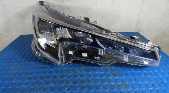 Toyota Corolla E210 E21 Headlight/headlamp CART8111002S60 8111002S60