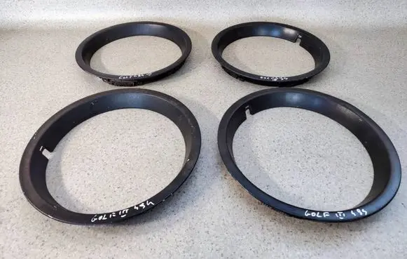Volkswagen Golf III R14 wheel hub/cap/trim 1H0601157A