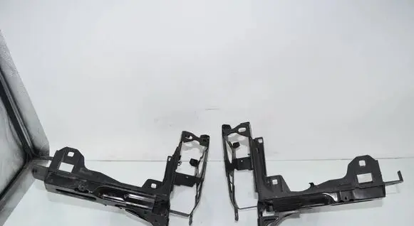 BMW 5 GT F07 Headlight/headlamp mounting bracket 5A986C3 5A986C4 51645A986C3