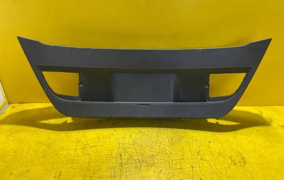 Seat Leon (1P) Tailgate/boot lid cover trim 1P0867601