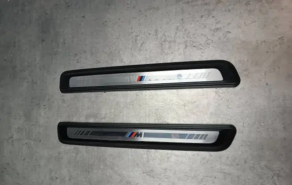 BMW 4 G22 G23 G24 G26 Front sill trim cover 8079739