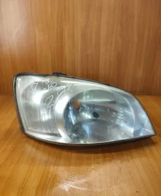 Hyundai Getz Headlight/headlamp 921021CXXX