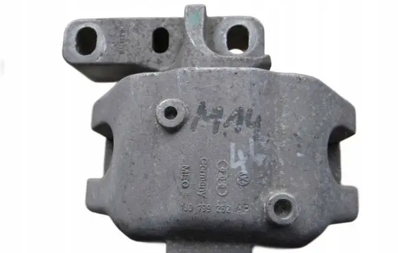 Audi A3 S3 8L Engine mount bracket 1J0199262AP