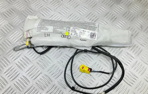 Audi A3 S3 8V Seat airbag 8V7880241E
