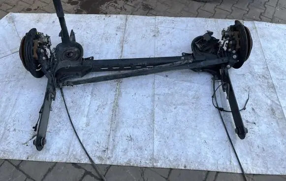 Renault Trafic III (X82) Rear axle beam BELKATYLTRAFICIII