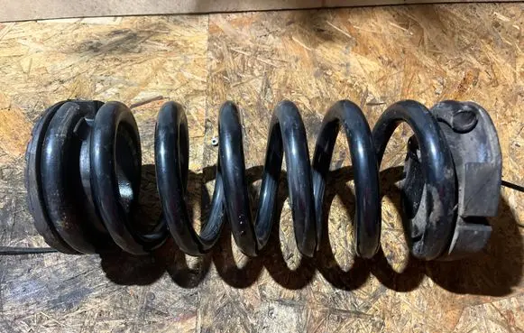 Ford Mondeo MK V Rear coil spring