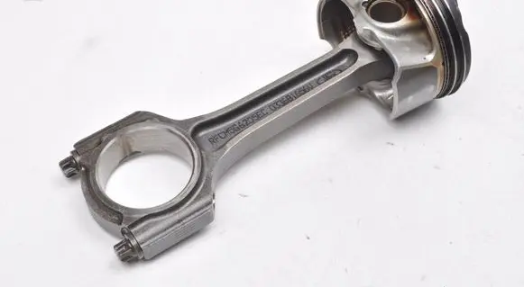 Ford Fiesta Piston CM5G6205EC
