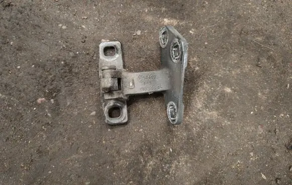 BMW X5 E53 Tailgate hinge ES7905